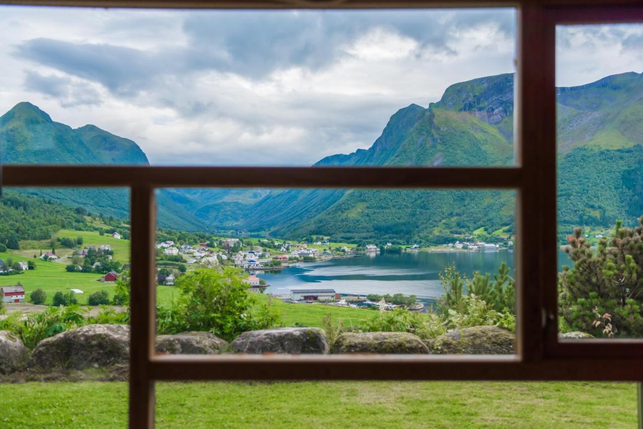 Troll Fjordhytter Syvde Exterior foto