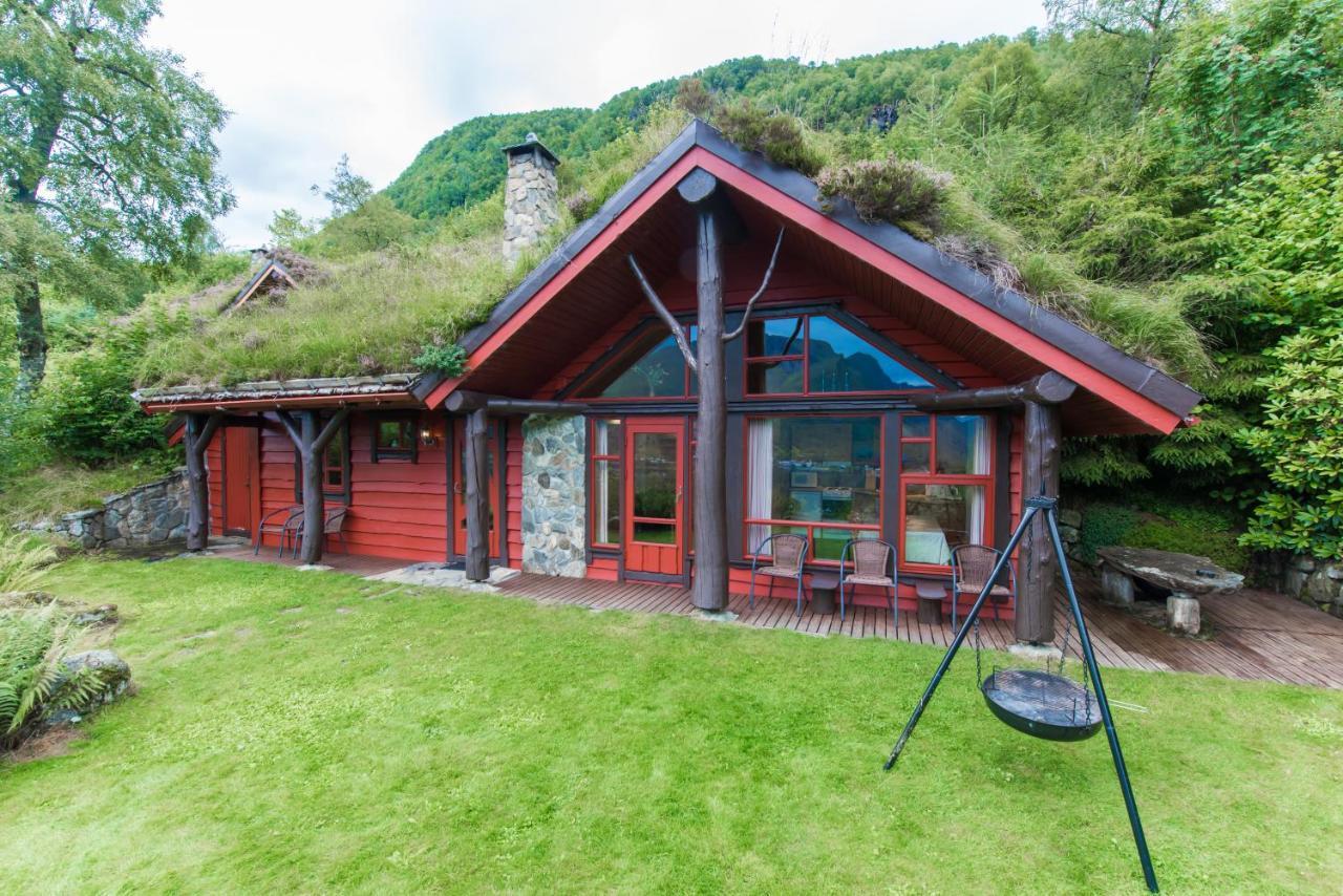 Troll Fjordhytter Syvde Exterior foto